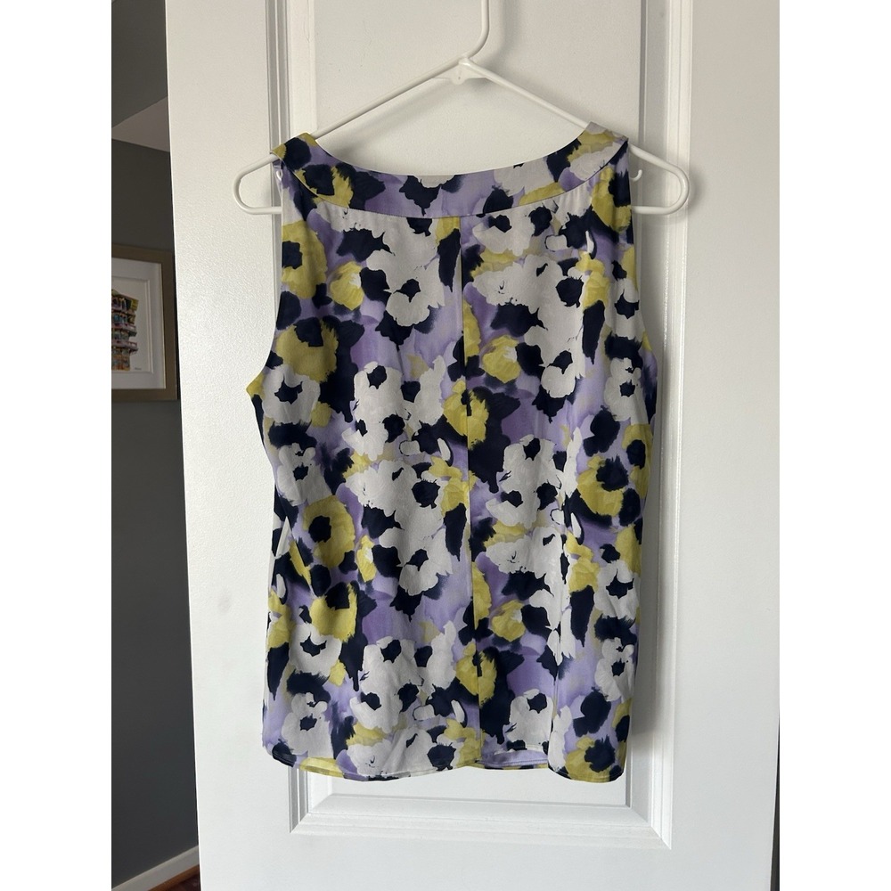 ST. JOHN  Silk Purple Floral Print Tank Top Size Medium Sleeveless Scoop Neck - Picture 2 of 6